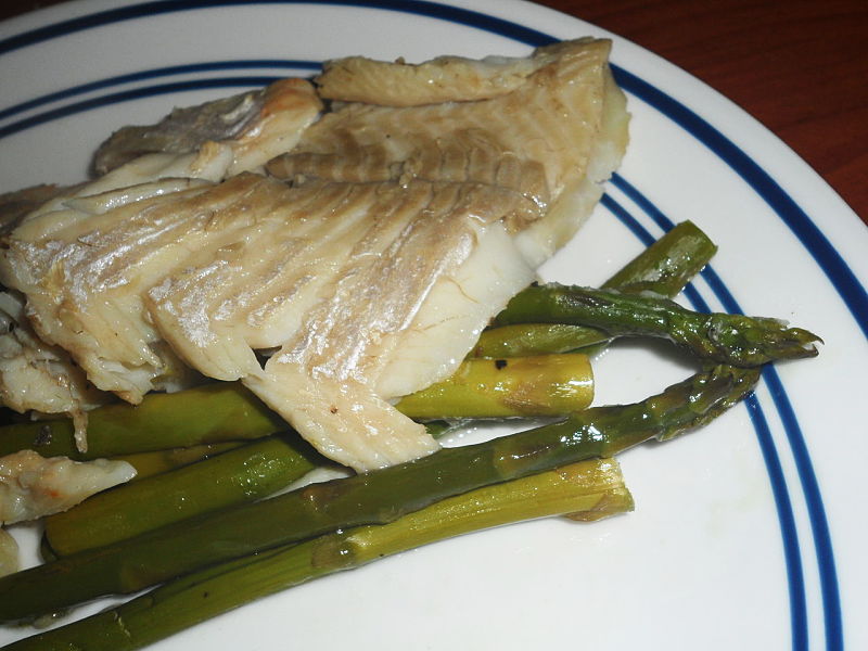 Baked fish fillet with asparagus - very delicate flavors that can be ruined by a sauce or marinade