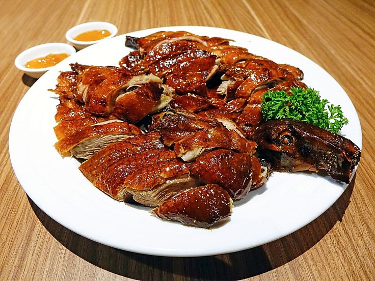 Learn how to cook crisy duck recipes at home - see the wonderful crispy duck recipes here