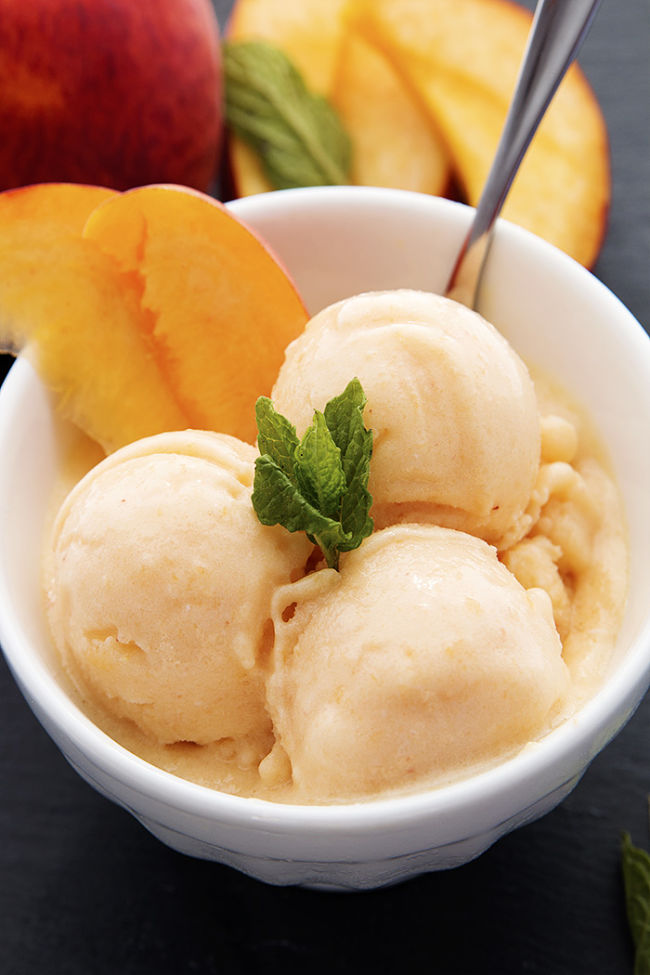 Peach frozen yogurt is a great trest for all the family