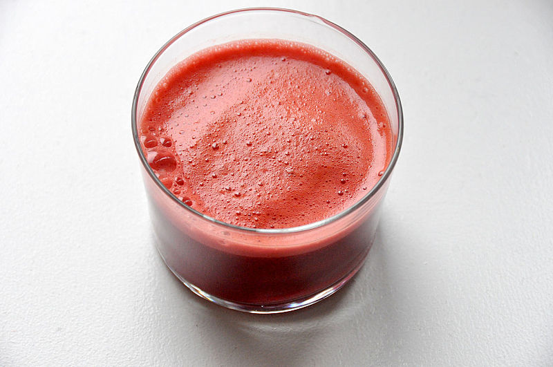 Smoothies are easy to make and delicious 
