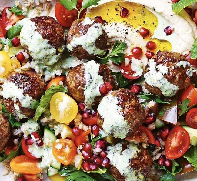 Meat balls with salad is a lovely summer dish