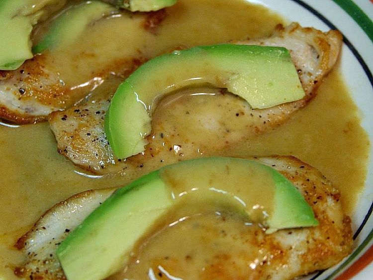 Chicken with Avocado Slices