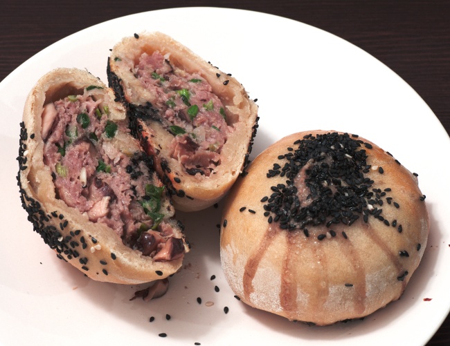 Savory Pork Suzhou Mooncakes Recipe - Image 3