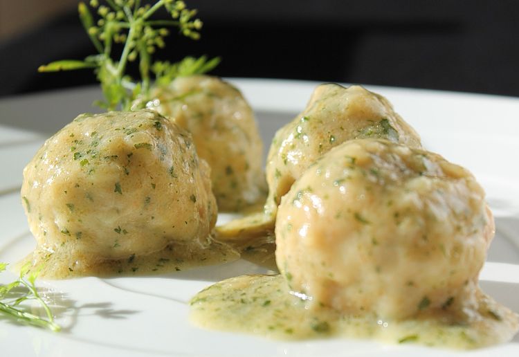 Homemade Meatballs are a delight. There are so many varieties to try using these recipes