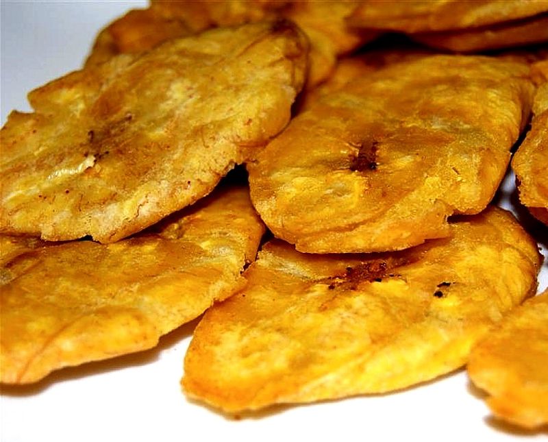 Tostones are easy to prepare by doubly frying slices of green, unripe plantains or bananas