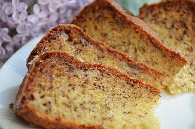 Everyone loves a great homemade banana bread. Try some of these best ever recipes