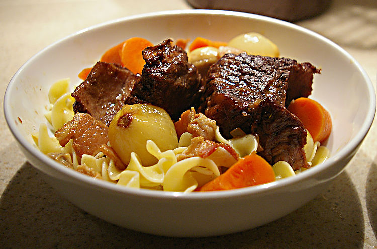 Braised pork spare ribs.