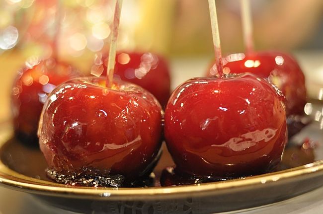 Bonfire Toffee Apples Recipe - See a wonderful range of variations in this article