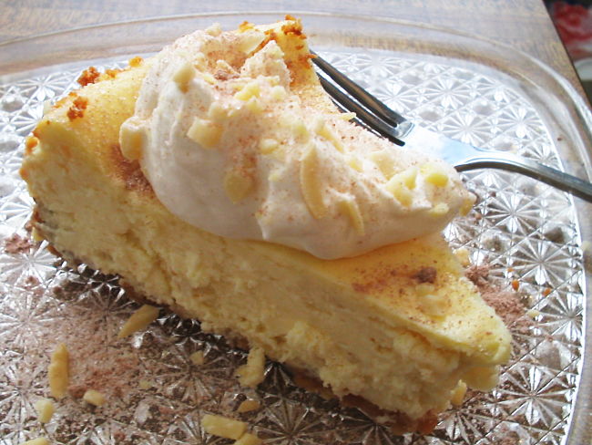 Almond cheesecake - Wow! See more recipes here in this article
