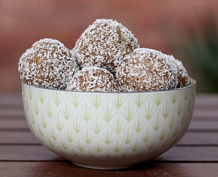 It is easy to make lots of different protein balls by adjusting the recipe for each new batch