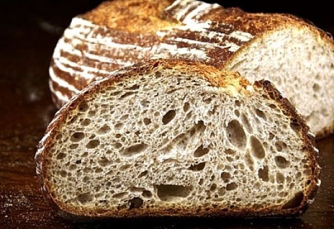 THE CUT LOAF SHOWING THE LOVELY TEXTURE